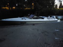 Allein eine Nacht-Tour auf der Dove Elbe